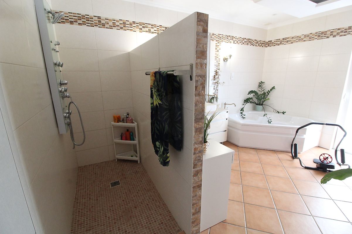 Moradia T6+ à venda em Pechão, Olhão — foto 25