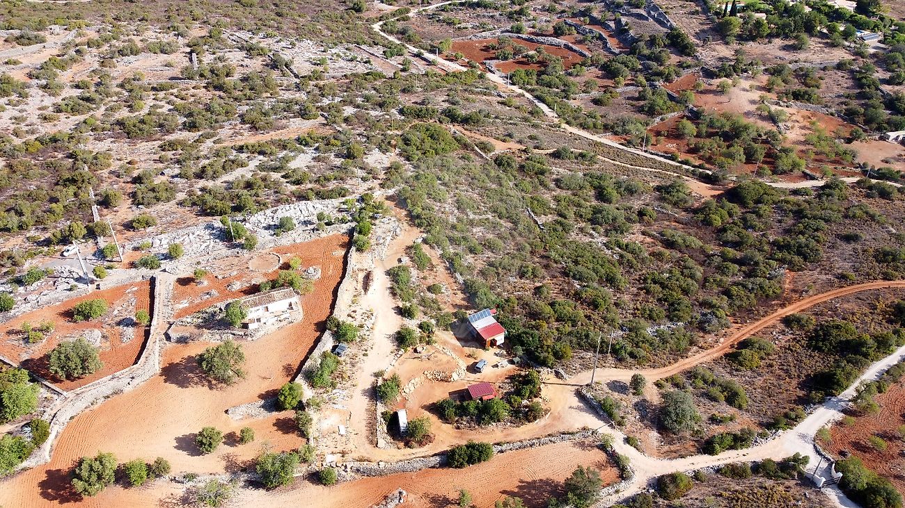 Terreno à venda em Olhão
