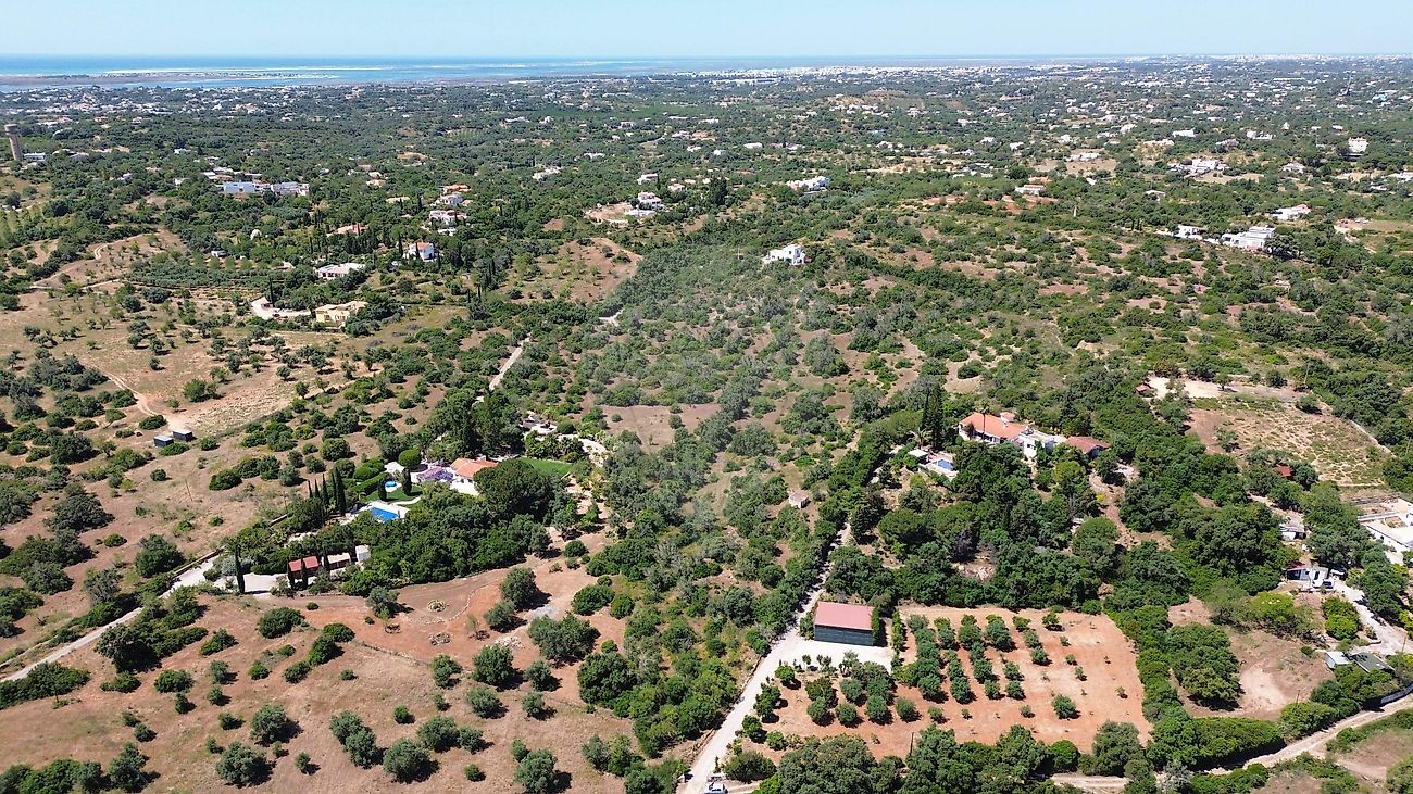 Terreno à venda em Olhão