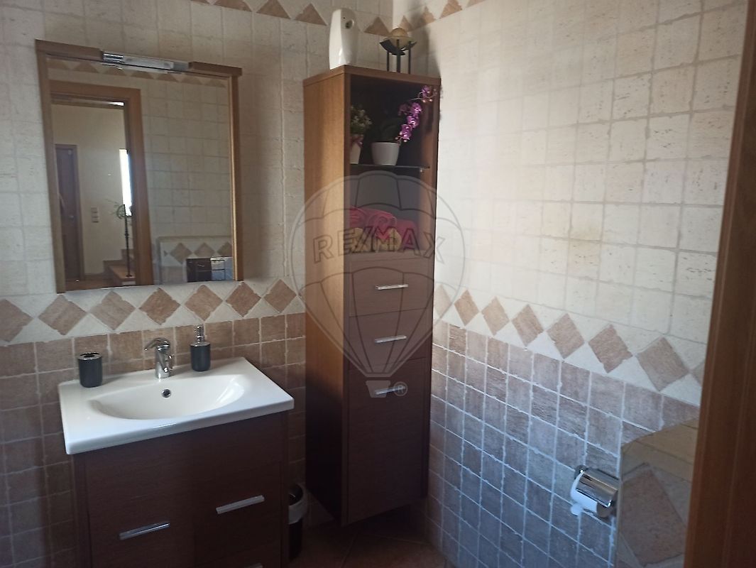 listing 124211068-71 picture-0