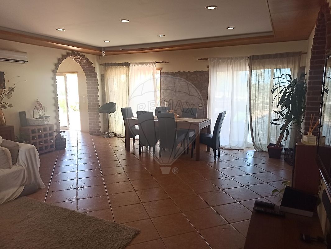 listing 124211068-71 picture-0