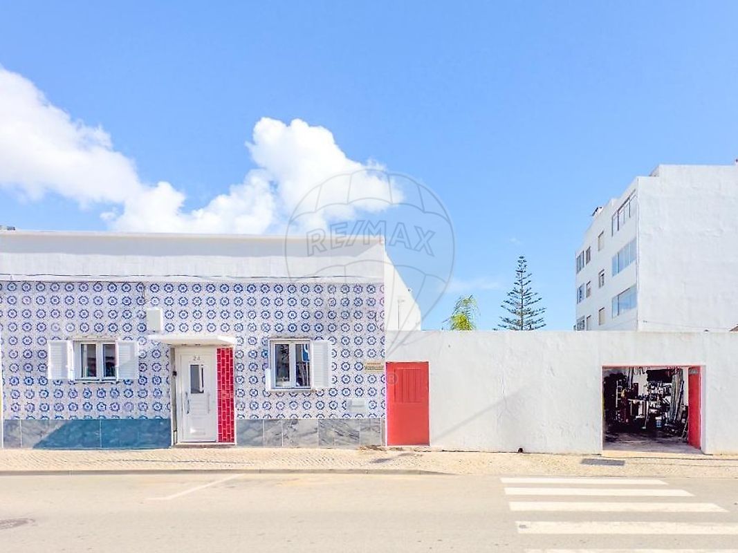 Moradia T2 à venda em Olhão