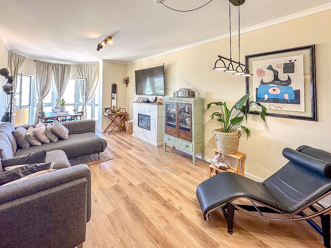 Apartamento T3 à venda em Faro