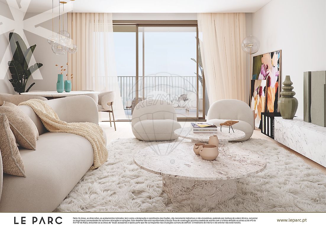 Apartamento T3 à venda em Faro