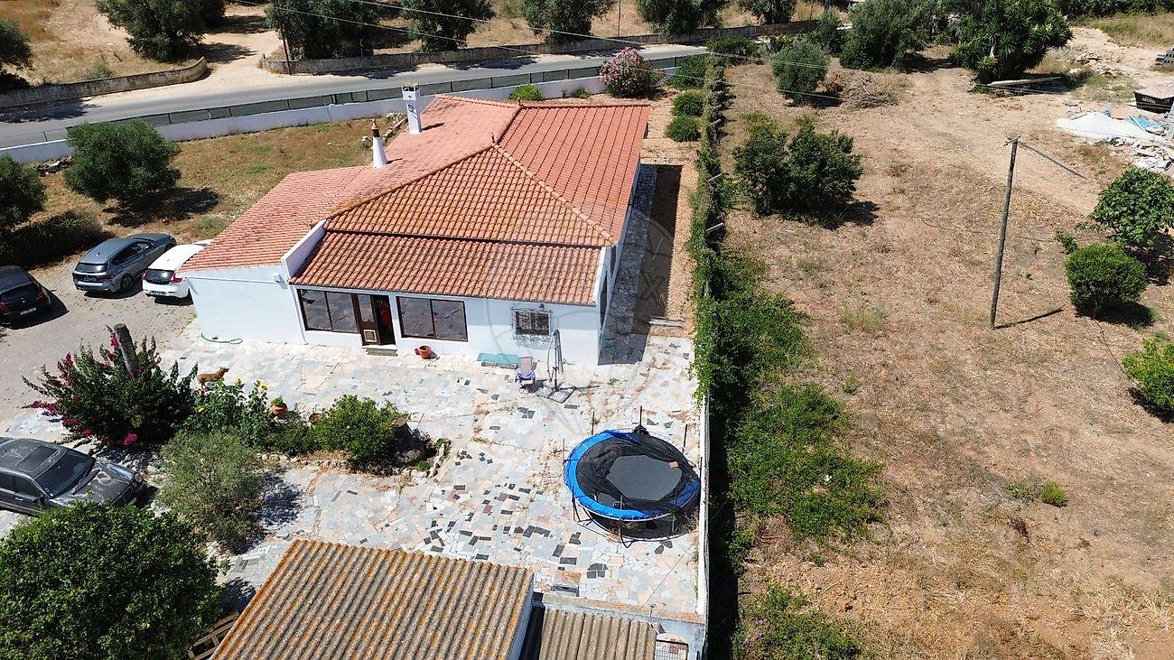 Moradia T3 à venda em Quelfes, Olhão — foto 2