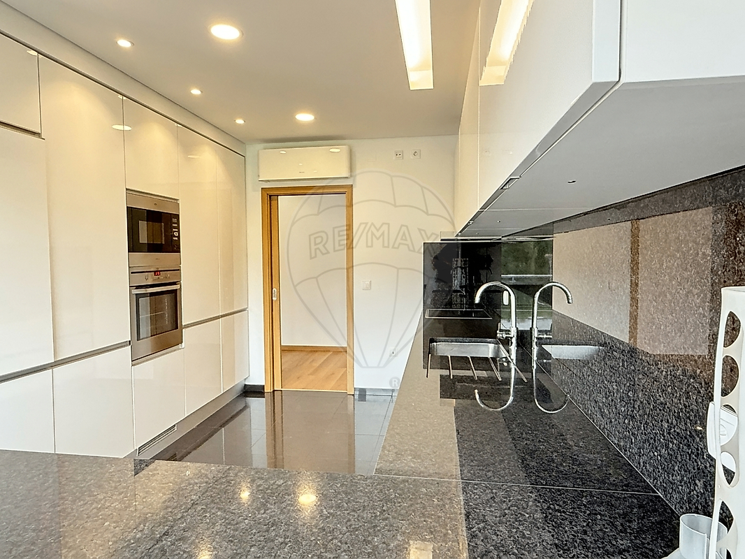 Apartamento T3 à venda em Condeixa-a-Nova