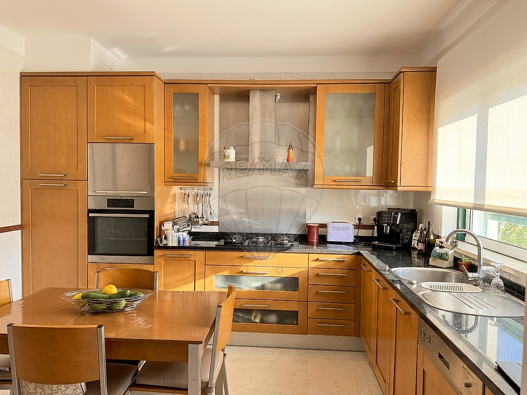 Apartamento T5 à venda em Coimbra