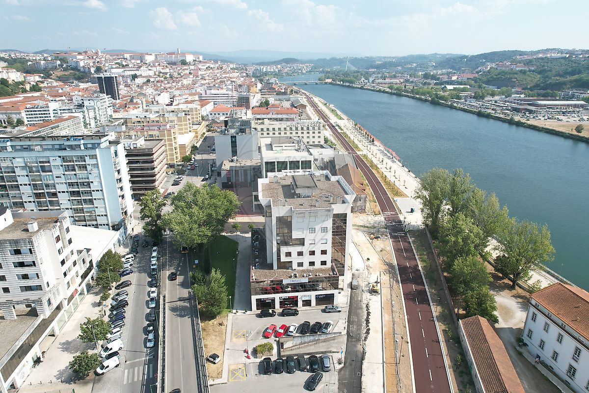 Apartamento T2 para arrendar em Coimbra