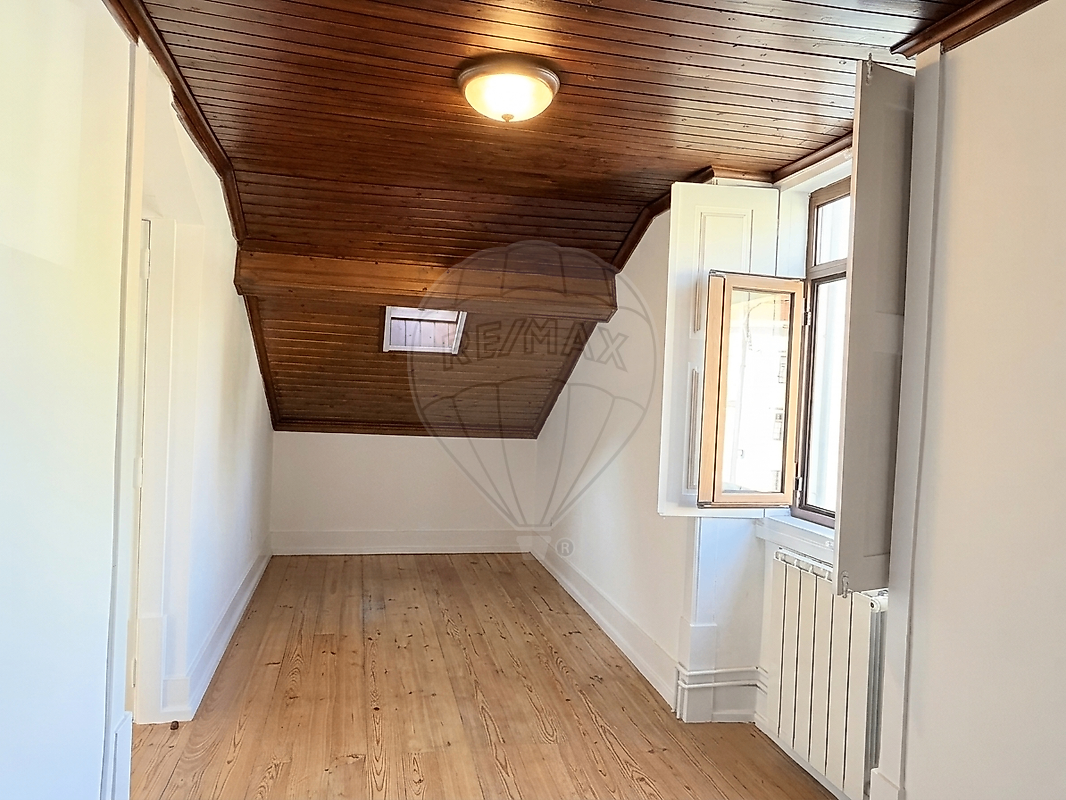 Moradia T4 à venda em Coimbra (Sé Nova, Santa Cruz, Almedina e São Bartolomeu), Coimbra — foto 10