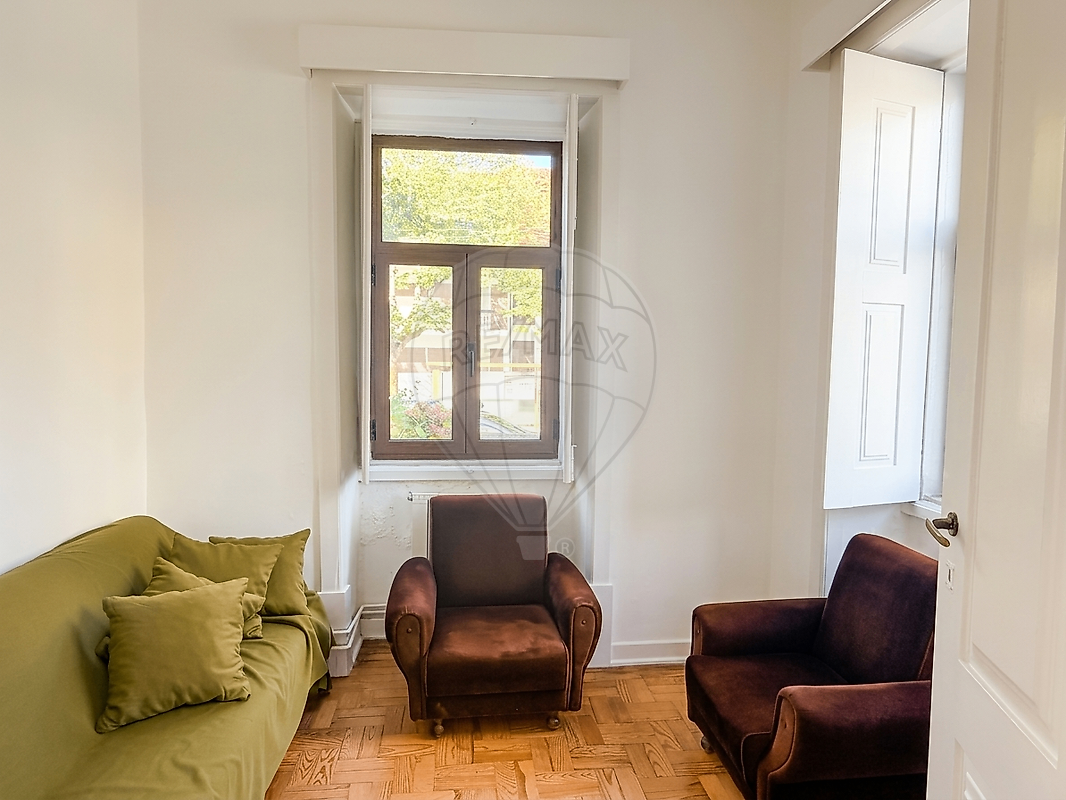 Moradia T4 à venda em Coimbra (Sé Nova, Santa Cruz, Almedina e São Bartolomeu), Coimbra — foto 4