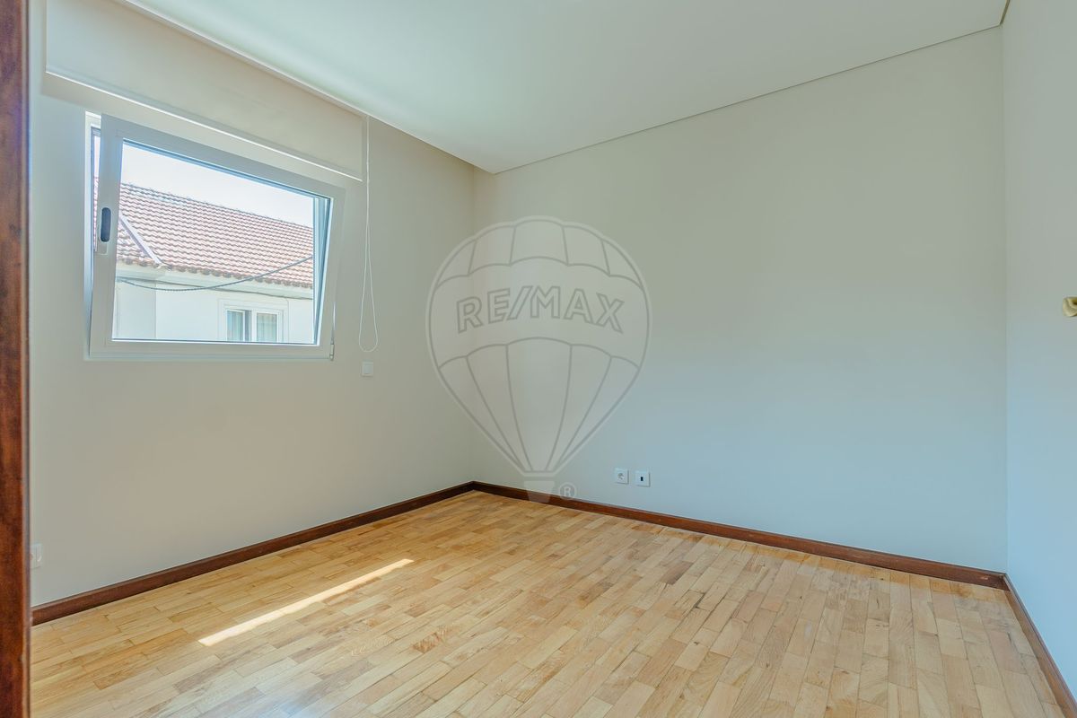 listing 124231399-11 picture-0