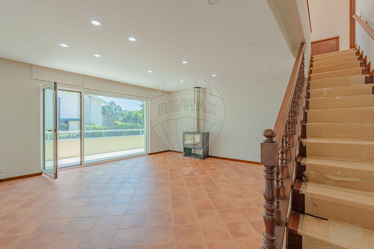 listing 124231399-11 picture-0