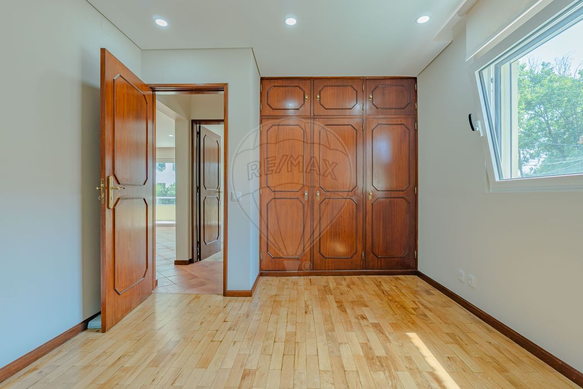 listing 124231399-11 picture-0