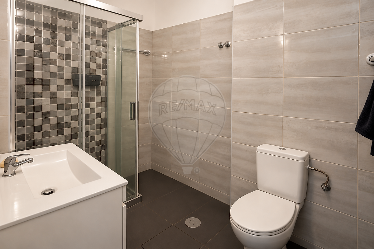 Apartamento T2 à venda em Bonfim, Porto — foto 9