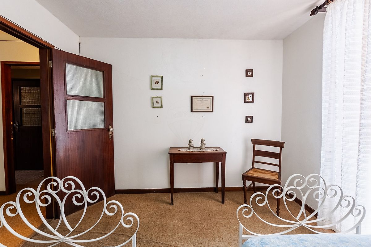 listing 124241009-379 picture-0