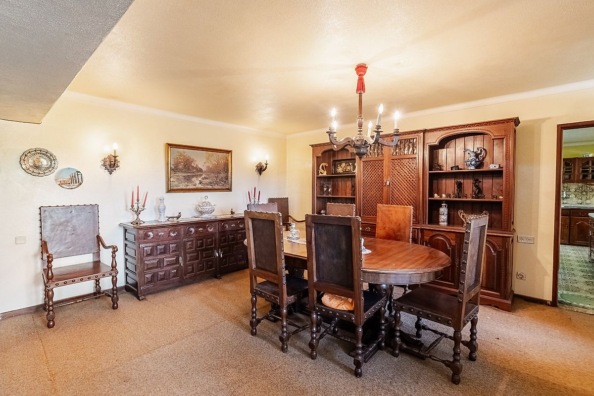 listing 124241009-379 picture-0