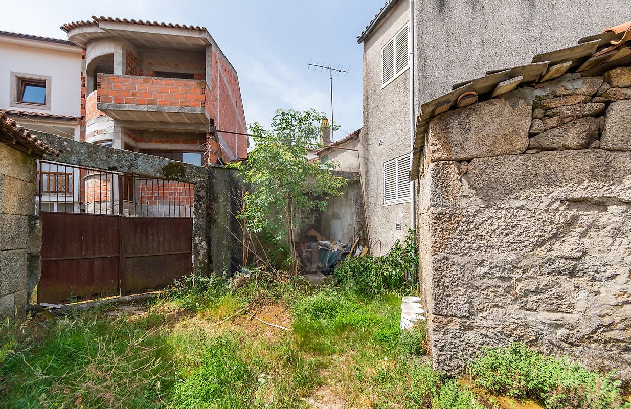 listing 124241009-606 picture-0