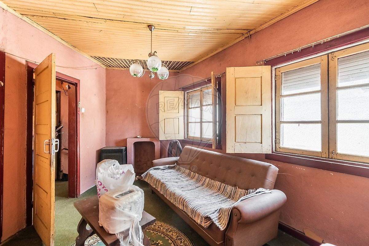 listing 124241009-606 picture-0