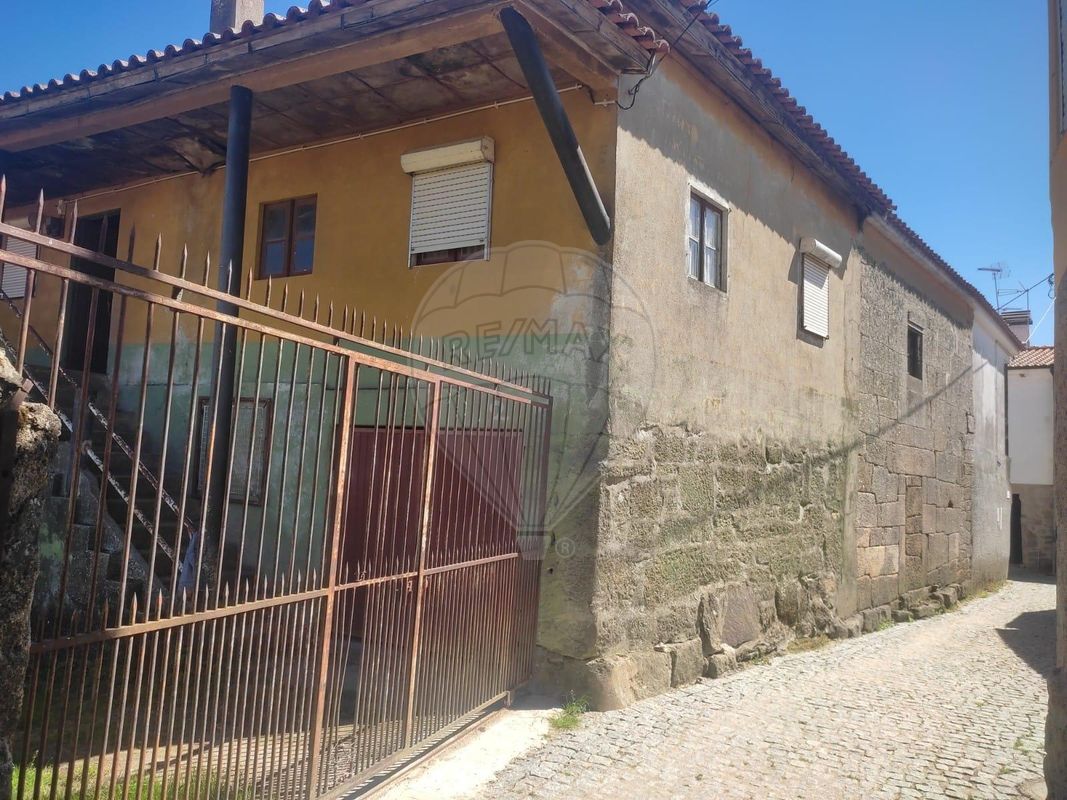 Moradia T2 para venda