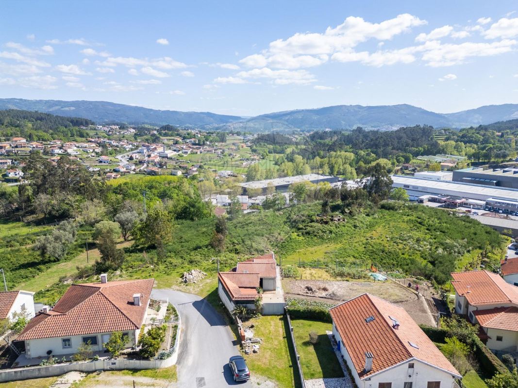 listing 124241111-162 picture-0