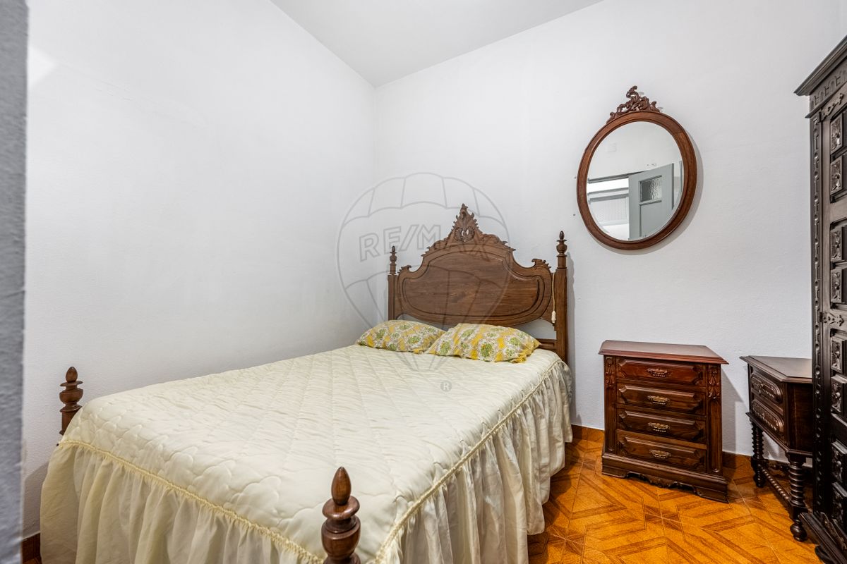 listing 124241009-814 picture-0