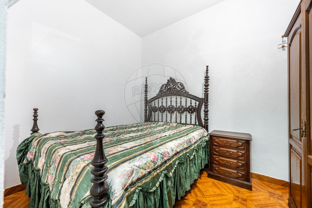 listing 124241009-814 picture-0