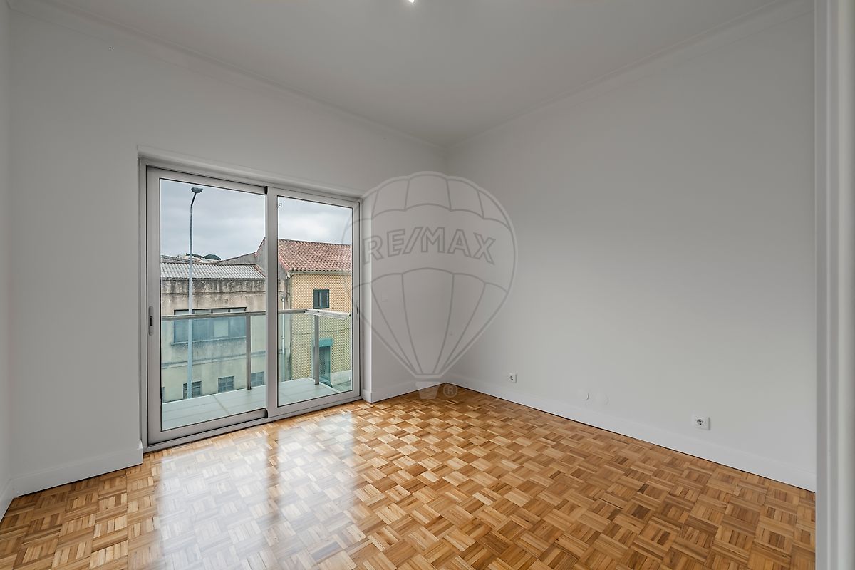 listing 124241236-61 picture-0