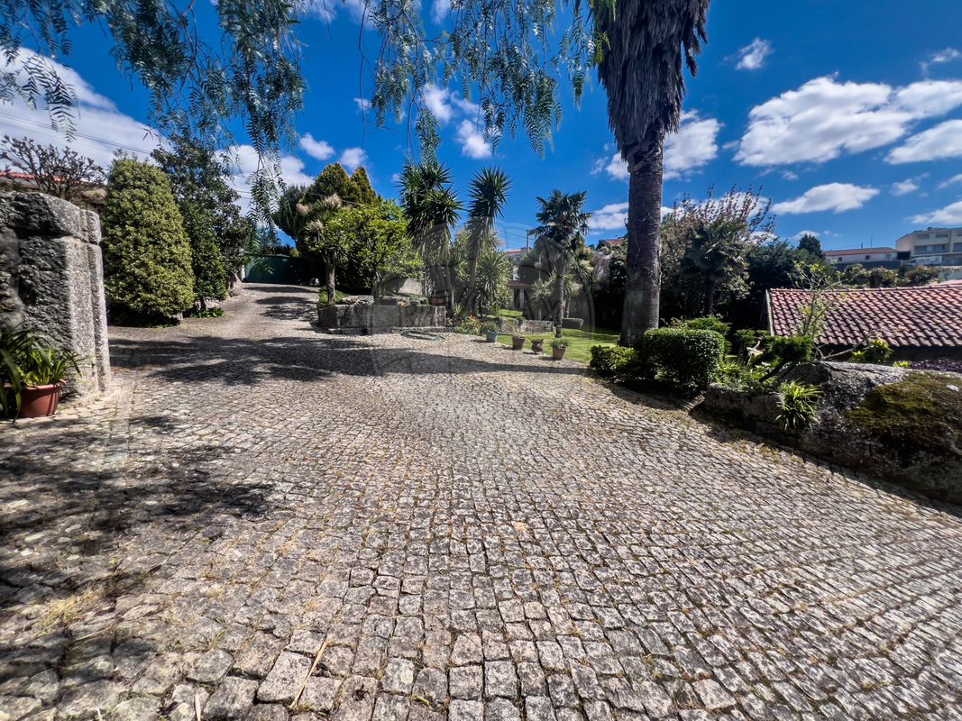 listing 124241323-1 picture-0