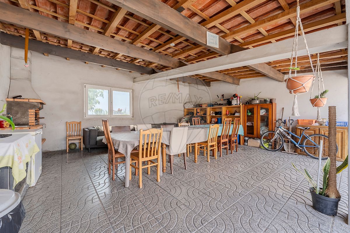 listing 124241236-70 picture-0