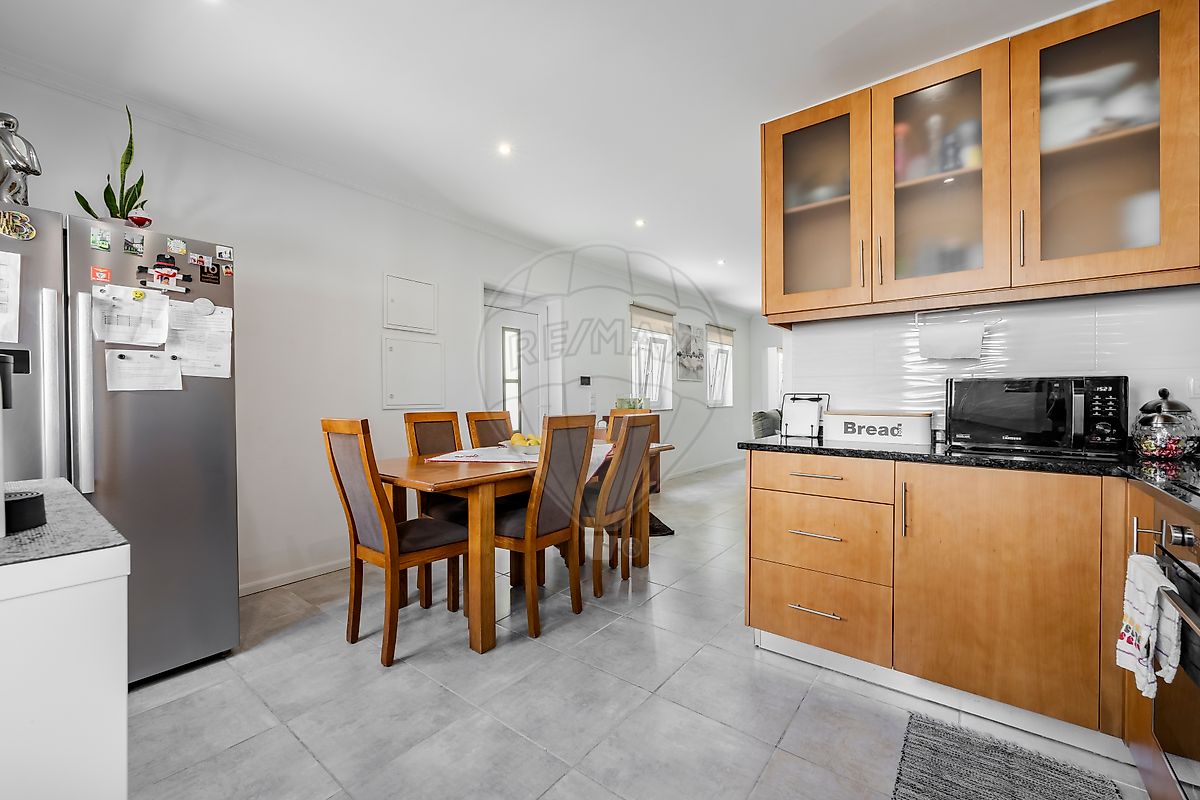 listing 124241236-70 picture-0