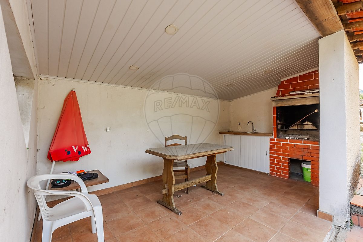 listing 124241009-887 picture-0