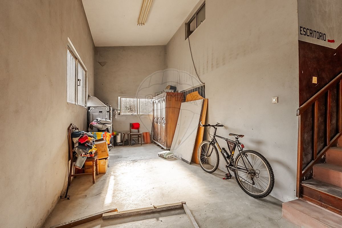 listing 124241009-887 picture-0
