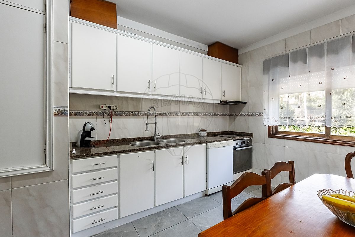 listing 124241009-887 picture-0