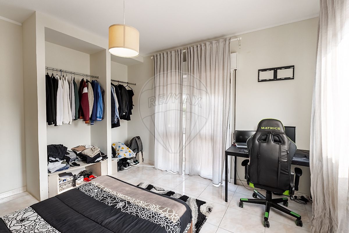 listing 124241009-887 picture-0