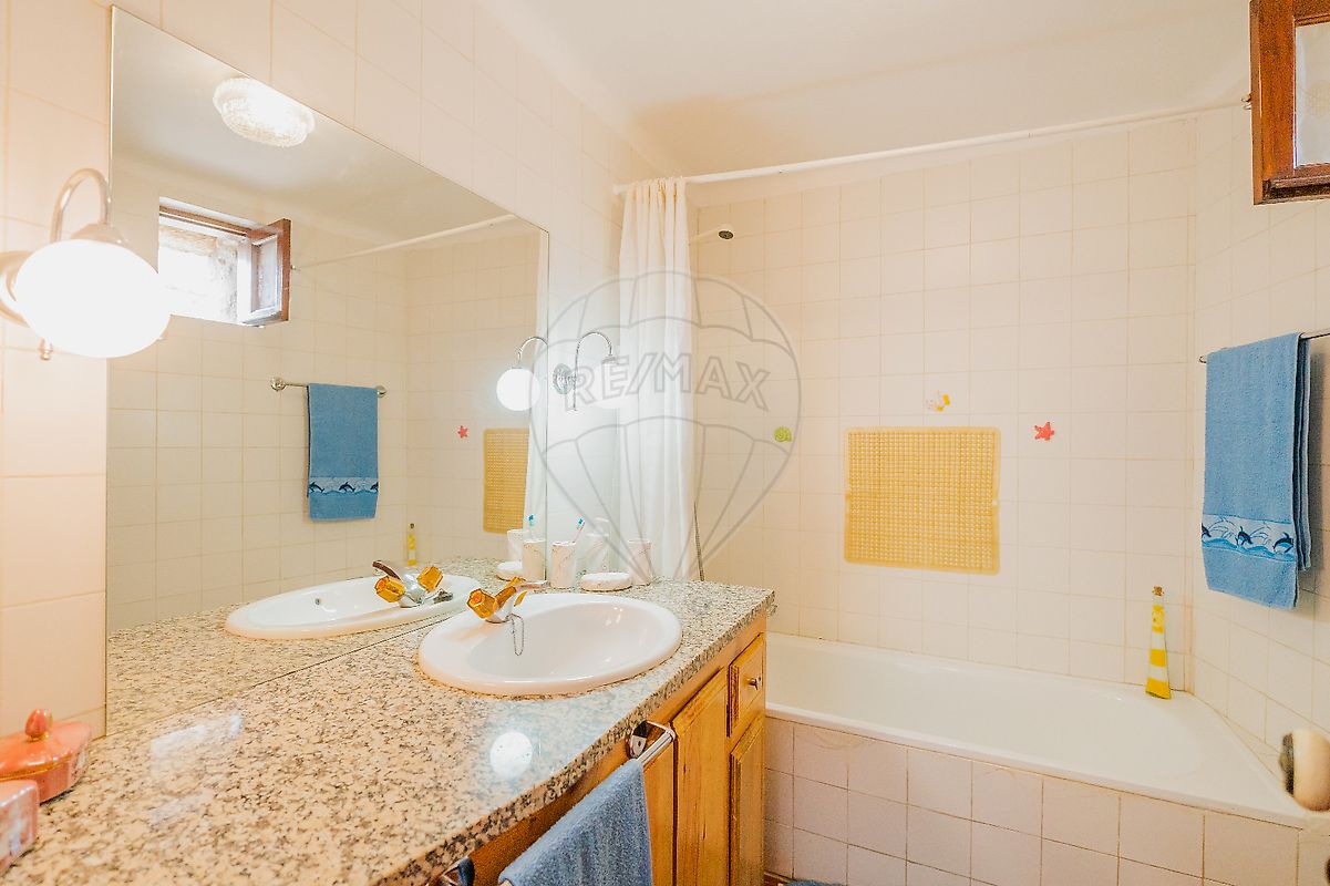 listing 124241009-888 picture-0