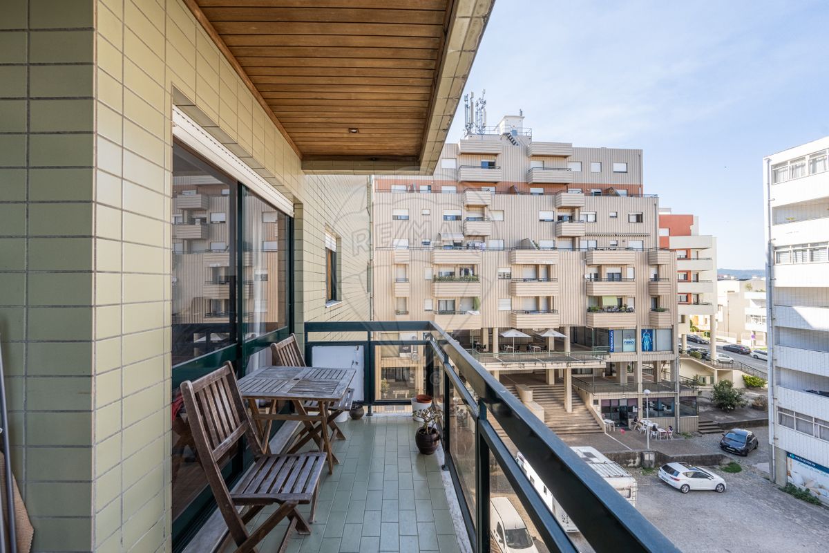 listing 124241210-10 picture-0