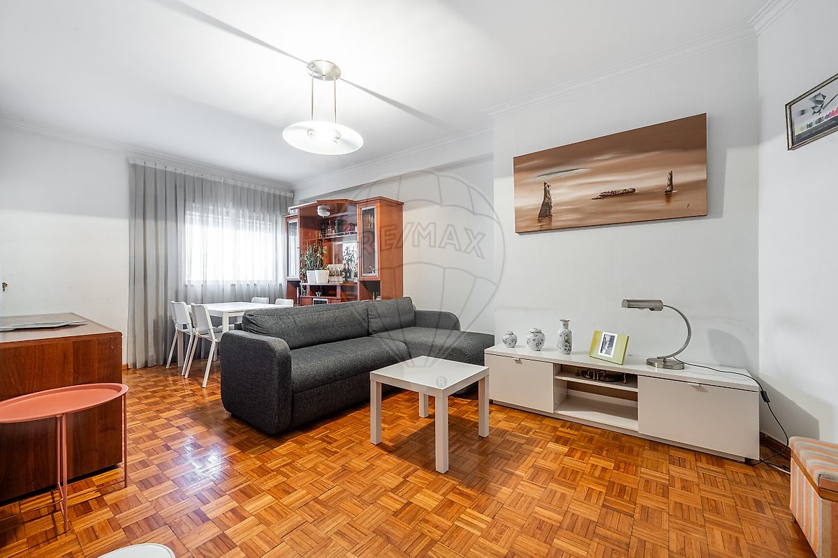 listing 124241210-10 picture-0