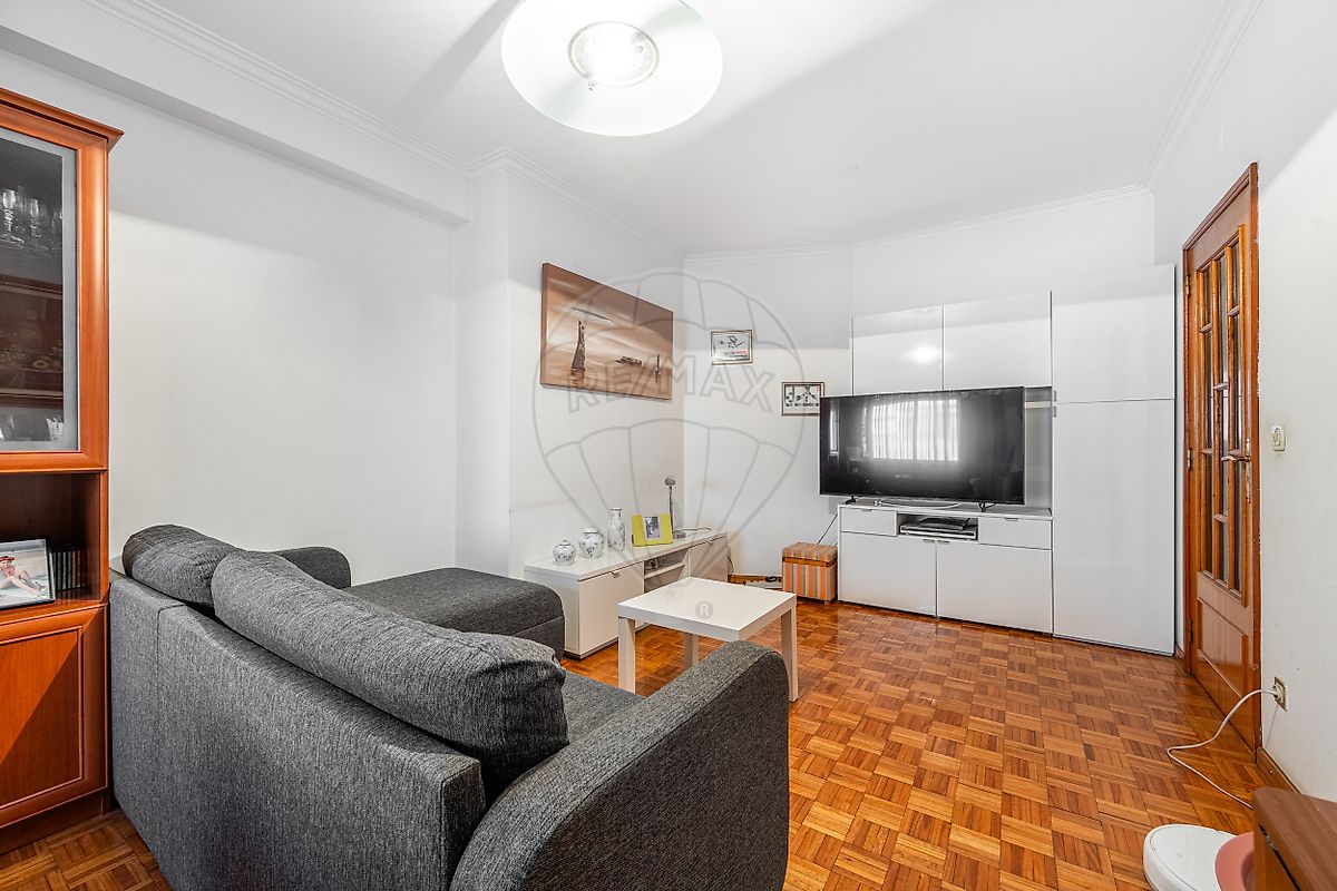 listing 124241210-10 picture-0