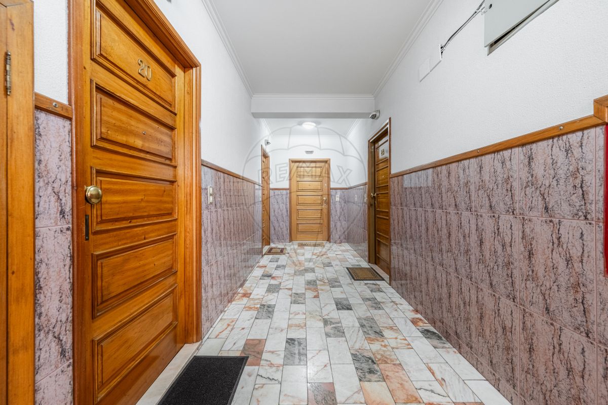 listing 124241210-10 picture-0