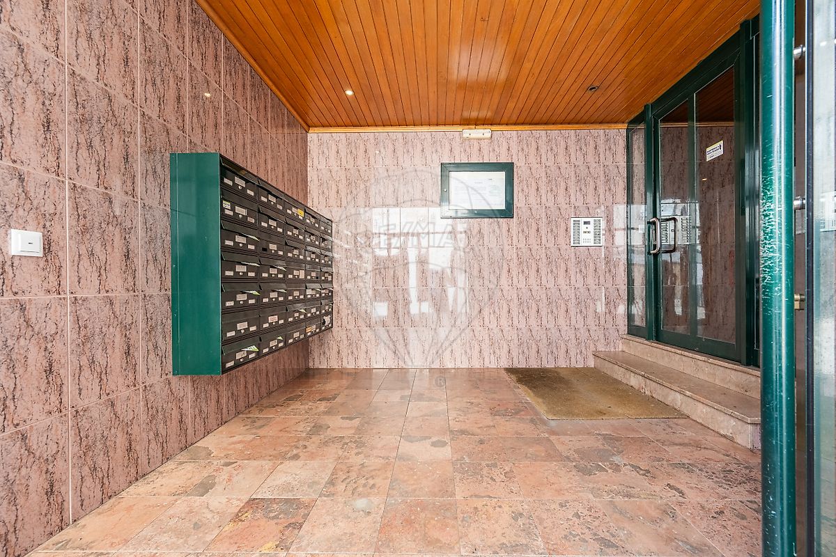 listing 124241210-10 picture-0