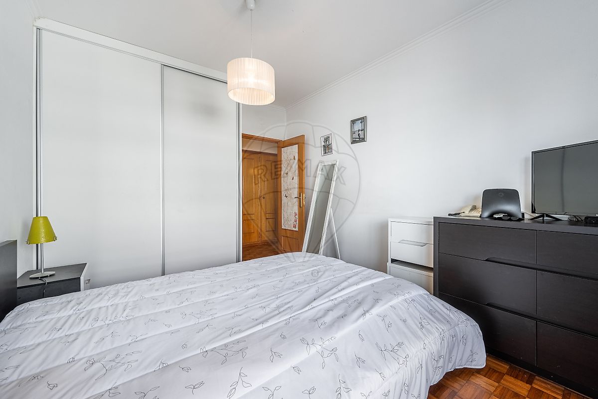 listing 124241210-10 picture-0