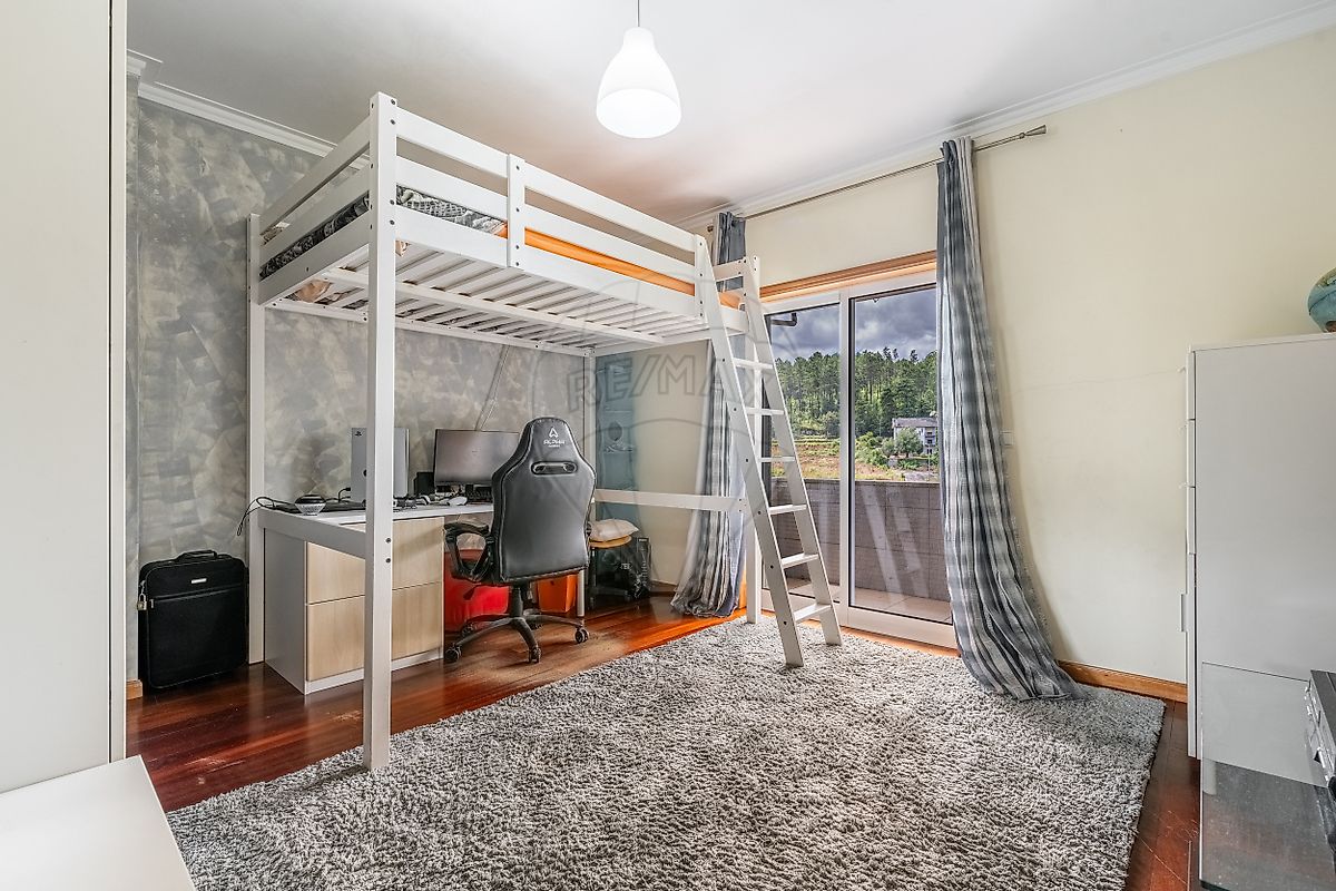 listing 124241009-897 picture-0