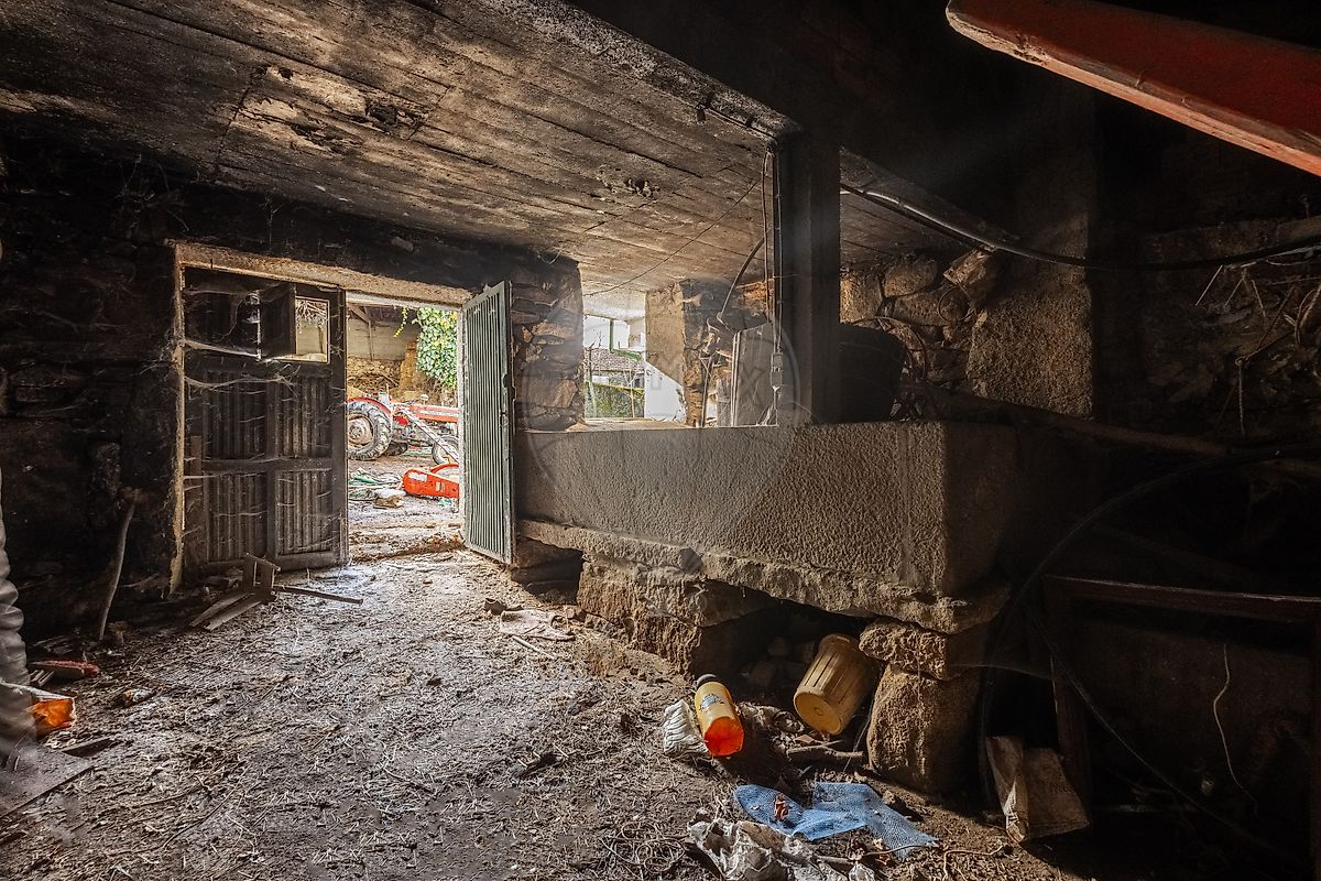 Moradia T4 à venda em Nogueira da Montanha, Chaves — foto 37