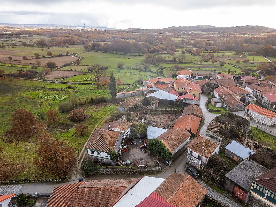 Moradia T4 à venda em Nogueira da Montanha, Chaves — foto 40