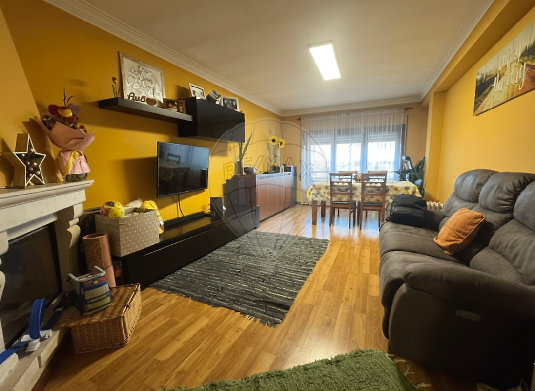 Apartamento T2 à venda em Vila Nova de Gaia