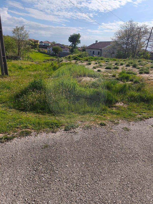 Terreno - Friões, Valpaços, Vila Real