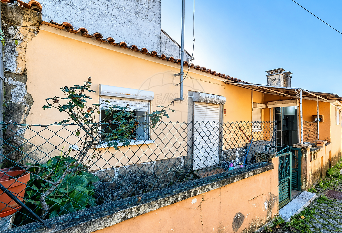 Apartamento T2 à venda em Valença
