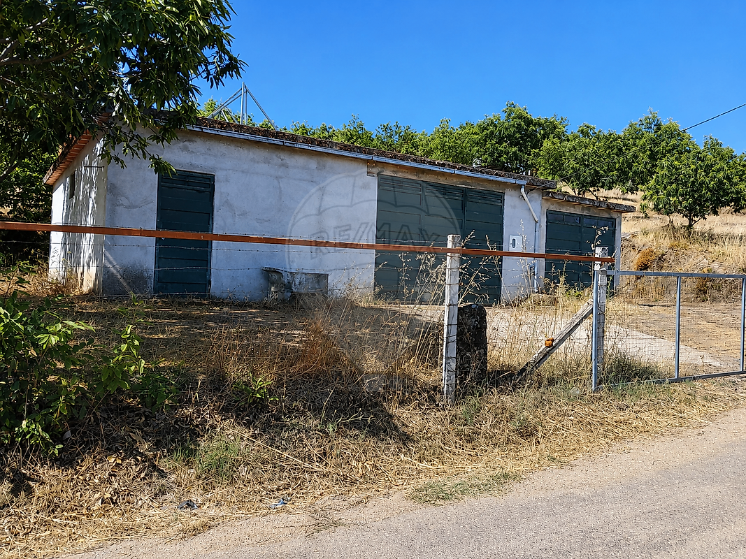 Terreno - Valongo de Milhais, Murça, Vila Real
