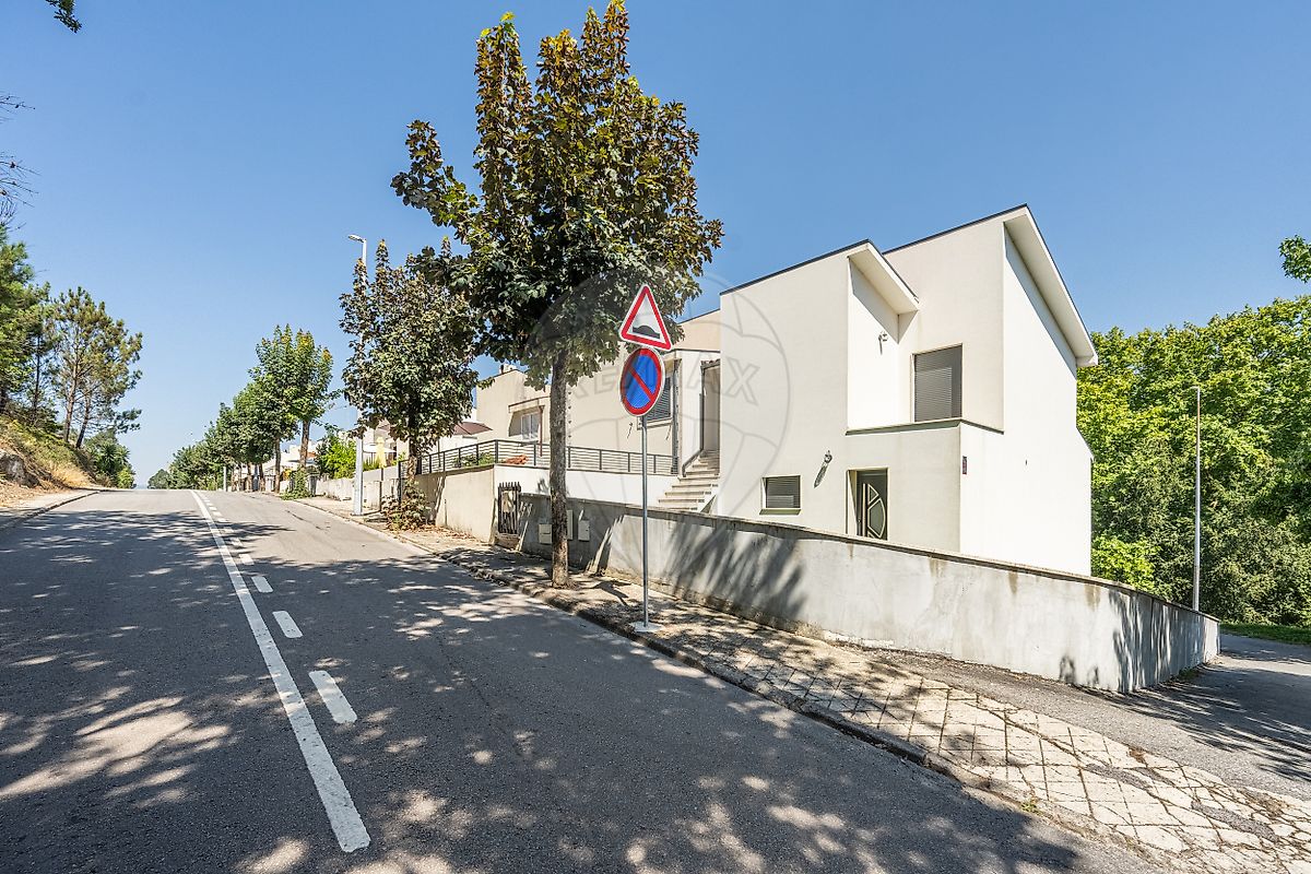 Apartamento T3 à venda em Fafe