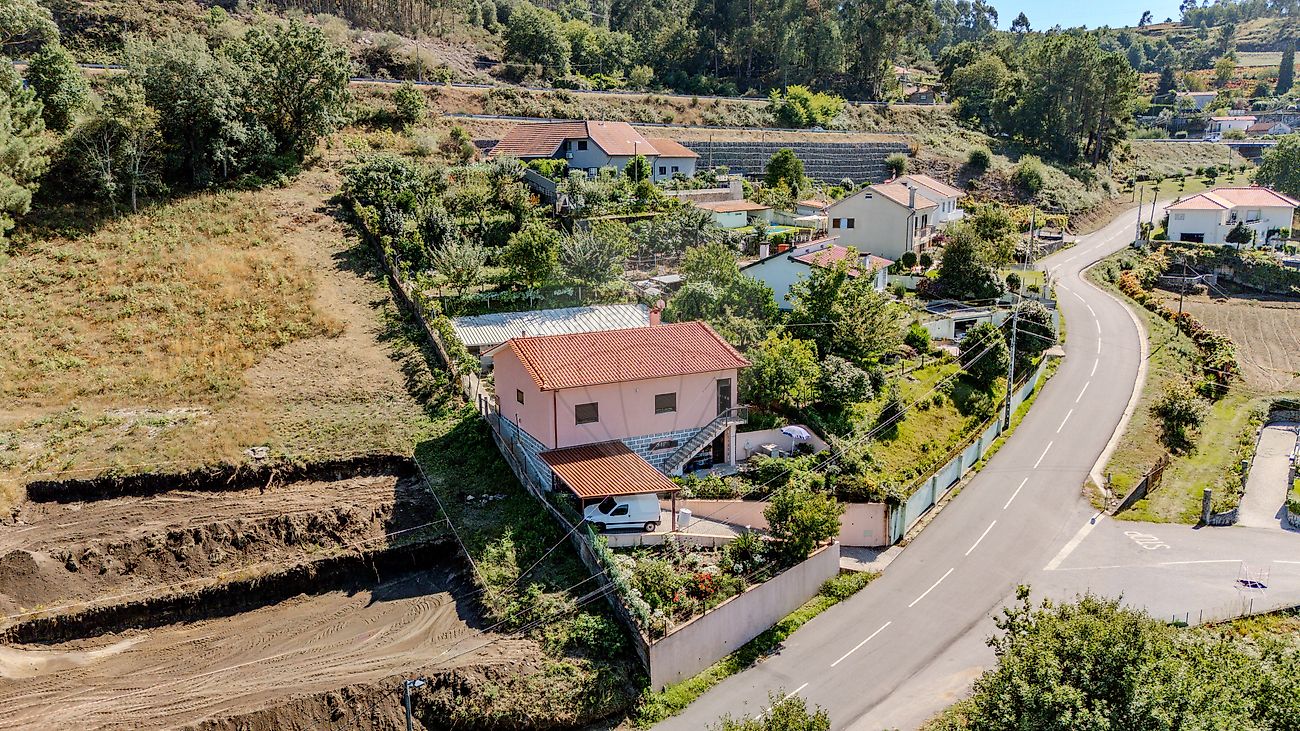 Apartamento T3 à venda em Póvoa de Lanhoso